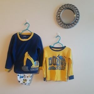 Boys Size 5T Carter's Pajama Set